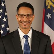 Elton Davis